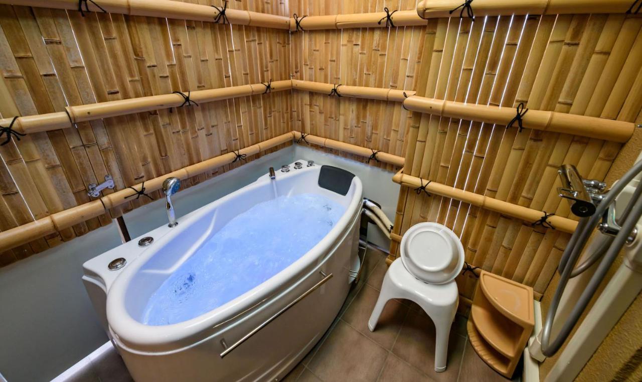 Strata Hotel Nara Ngoại thất bức ảnh